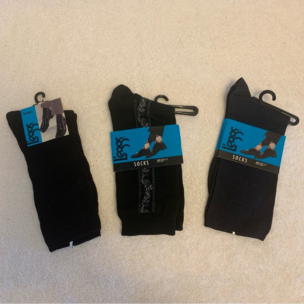 Women’s Shoe Sz 5-9 L’eggs Socks LOT of 3 Black / One w/ Floral Design VTG NWTS
